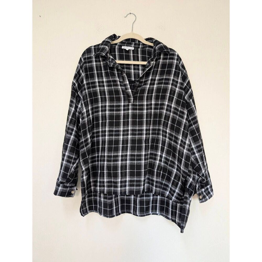 Aemi + Co Women's Plaid Long Sleeve Hi-Low Oversized Pullover Shirt Black Medium